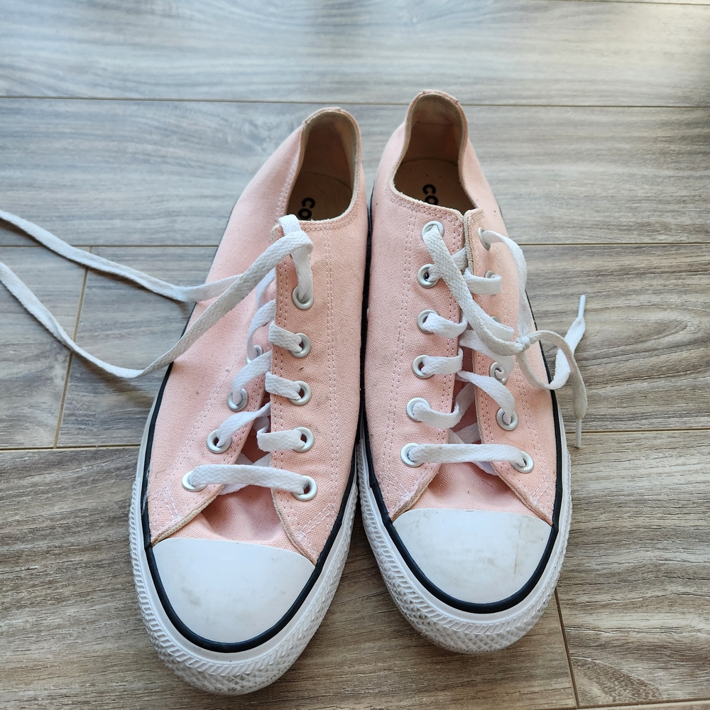 Converse Light Pink Canvas Sneakers